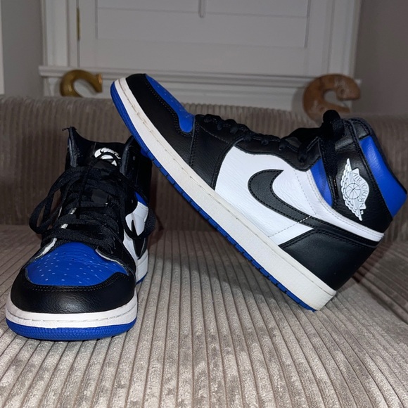 aj1 retro high royal toe